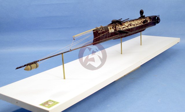 Cottage Industry 1 24 H L Hunley Confederate Submarine Cutaway